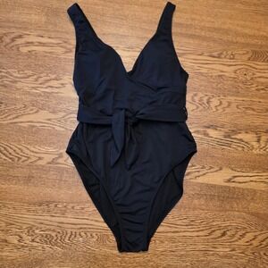 Mynah‎ Small Swimsuit Women's One Piece Black Pull on V-Neck with Accent Belt